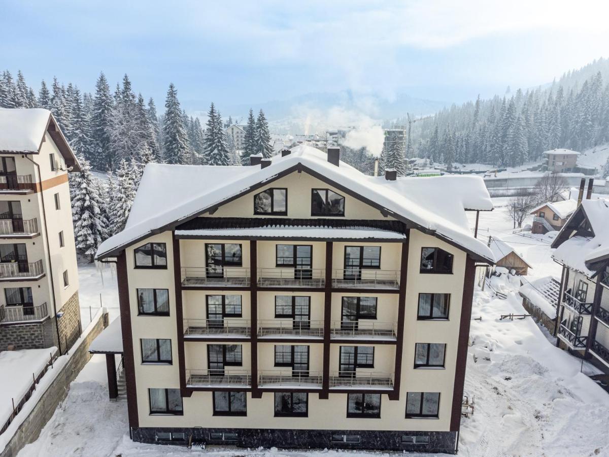 Madison Hotel บูโคเวล ภายนอก รูปภาพ